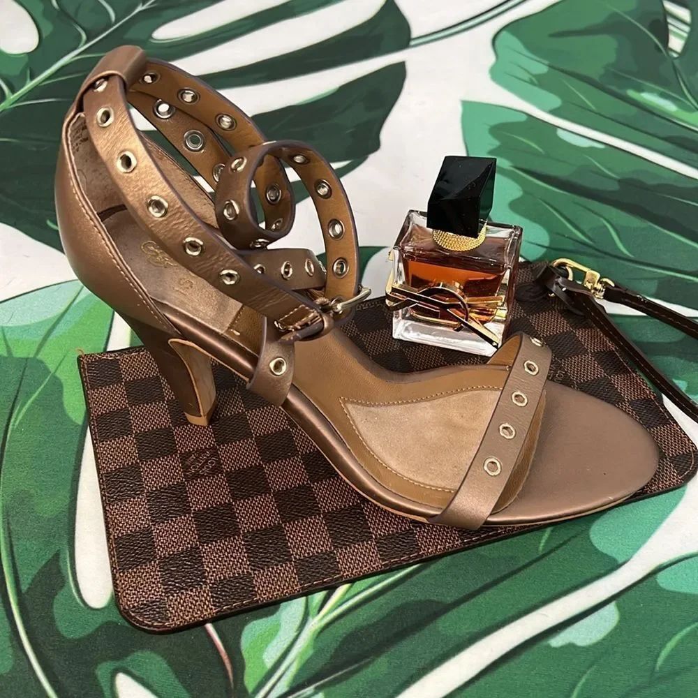 * Isola heels bronze strap up